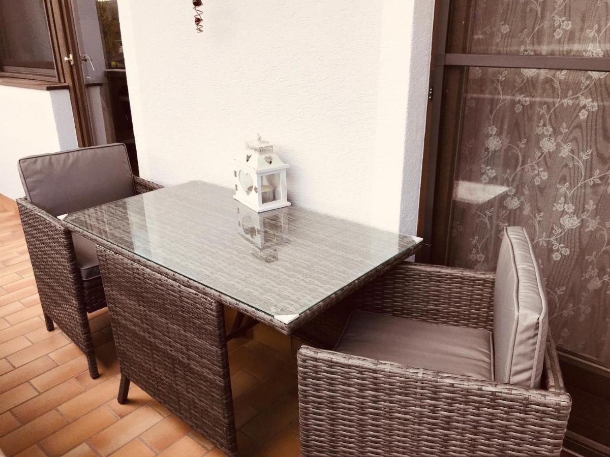 Ferienwohnung Resi Mit Traumhaftem Seepanorama Steindorf am Ossiacher See Exterior photo
